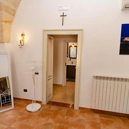 Dimora Nardelli Bed & Breakfast Sava